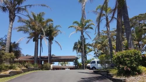 Tabourie Lake Motor Inn0