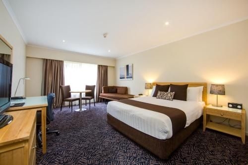 Best Western Plus Albury Hovell Tree3