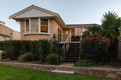 Superior Two-Bedroom Waterfront Apartment with Fully Equipped Kitchen