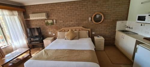 Queen Room with Ocean View