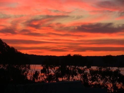 A Lakehouse Escape4