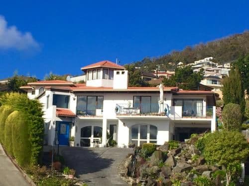 Studio Apartment with Sea View