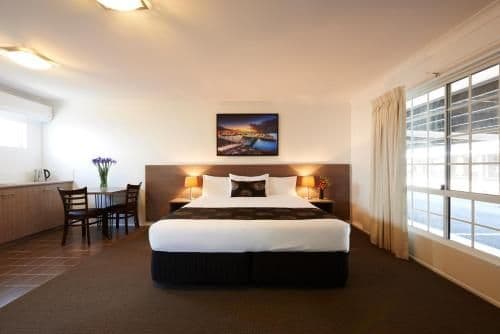 Executive King Suite with Cooking Facilities