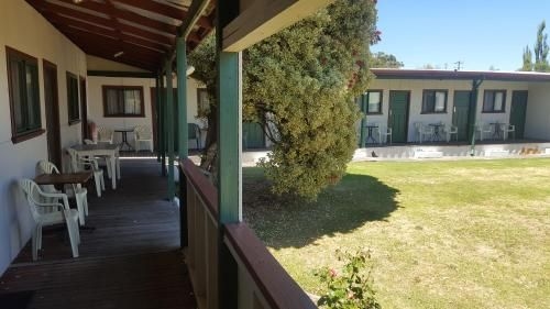 Tingle All Over Budget Accommodation4