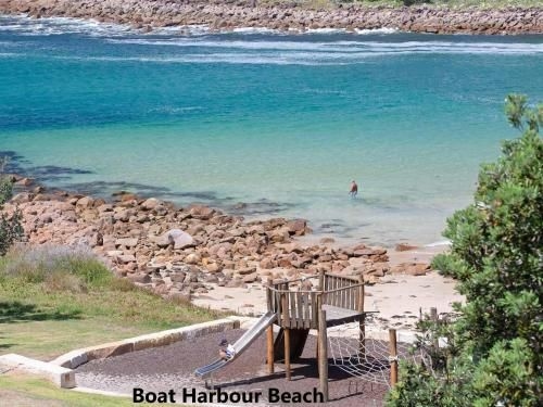 'SeaHaven', 2 Richardson Ave - Large home with Aircon, Smart TV, WIFI, Netflix & Boat Parking (SeaHaven 2 Richardson Ave - Large home with Aircon)3