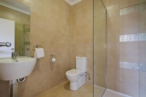 Standard Suite