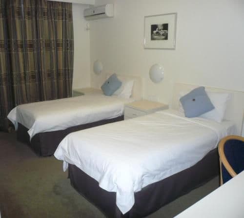 Twin Suite