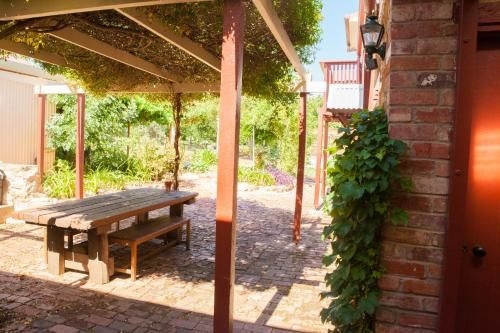Barossa Barn Bed and Breakfast3