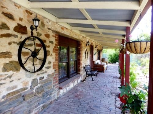 Barossa Barn Bed and Breakfast1