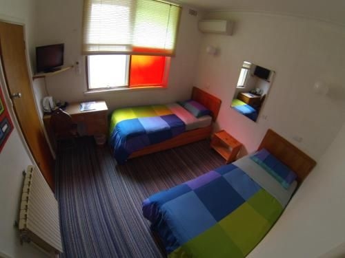 Bunkhouse Motel4