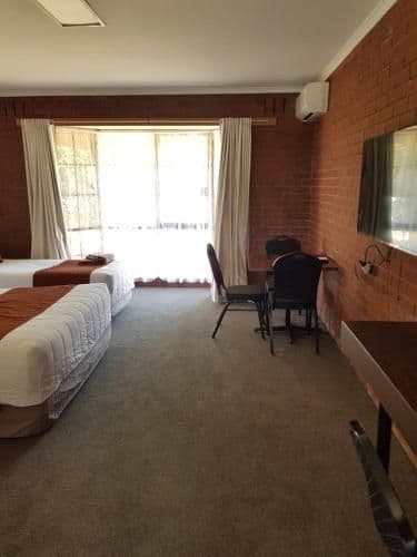 Queen Room