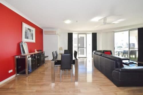 Three-Bedroom Superior Apartment