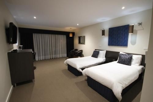 Hogans Motel1