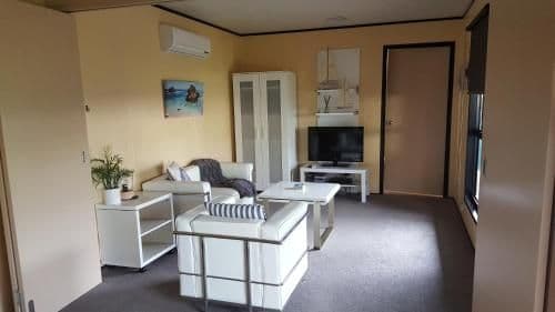 Dundas Suite with Spa Bath