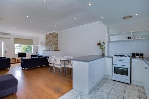 Dundas Two-Bedroom Apartment
