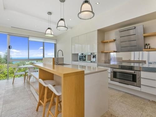 Platinum status, Sunshine Beach (Platinum Status Sunshine Beach)4