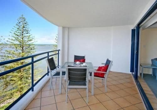Apartment with Ocean View