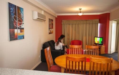 Deluxe Apartment