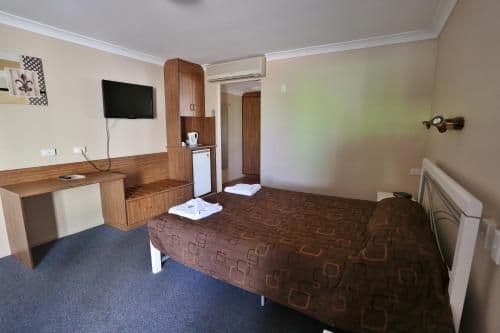 Comfort Triple Room