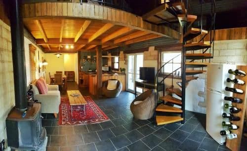 One-Bedroom Artist's Lodge