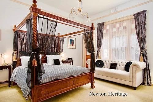 Newton King Room