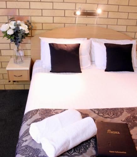 Queen Room