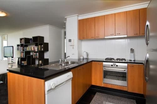 Deluxe Three-Bedroom Two-Bathroom Apartment