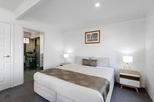 Standard Suite