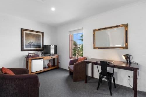 Standard Suite