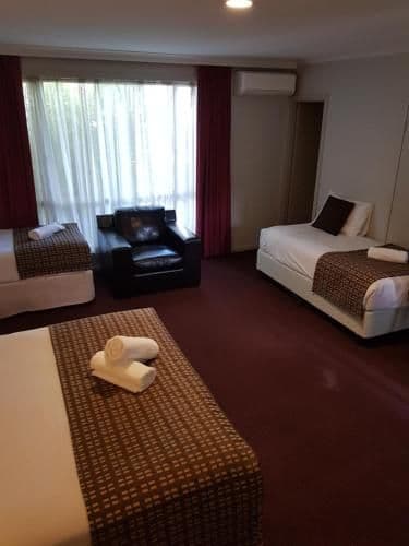 Executive Family Room