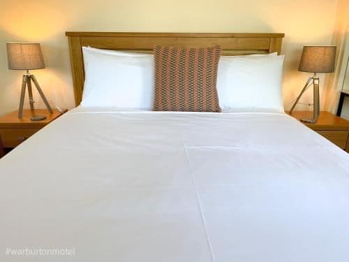 Queen Room with Spa Bath
