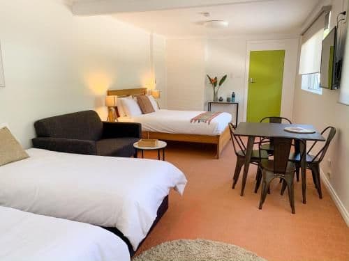 Queen Room with Spa Bath