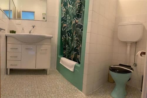 Suite with Mountain View