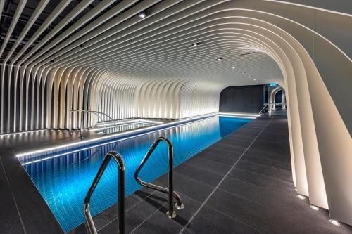Skye Suites Sydney0