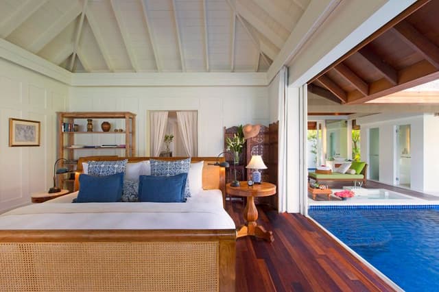 HOUSE OCEAN FRONT