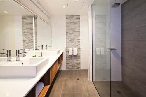 King Executive Suite