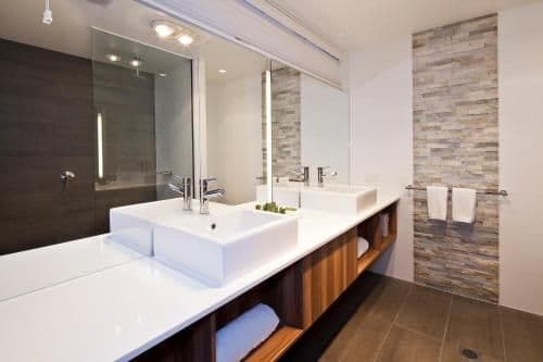 King Executive Suite