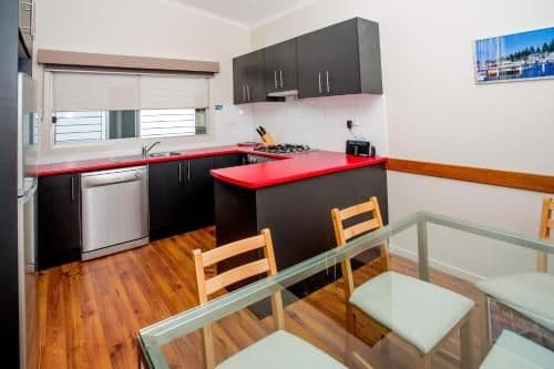 Two-Bedroom Cottage - Albatross