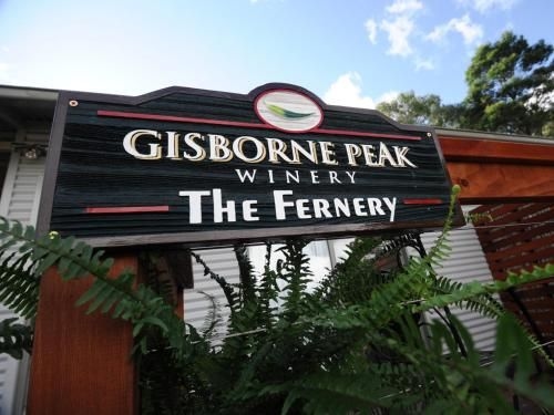 Gisborne Peak Winery Cottages4