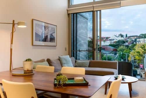 Explore Sydney from a peaceful modern apartment Explore Sydney from a peaceful modern apartment