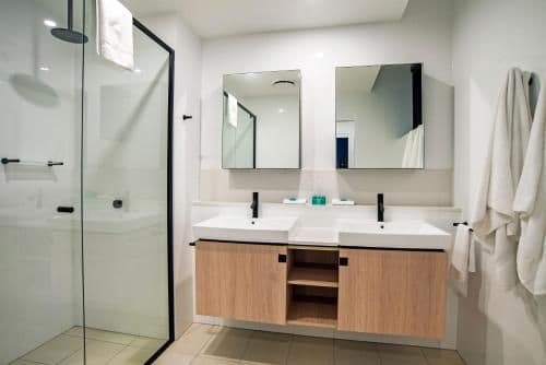 Three-Bedroom Penthouse Apartment