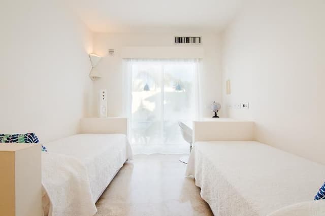 VILLA PREMIER
