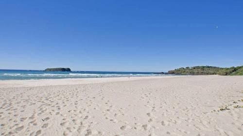 Fingal Beach Beach Shack1