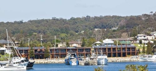 Captain's Quarters Bermagui3