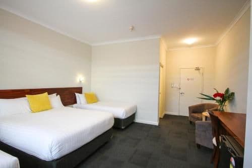 Deluxe Triple Room
