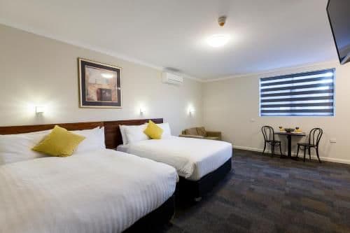 Deluxe Triple Room