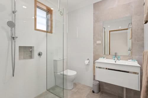 Large Double or Twin Room