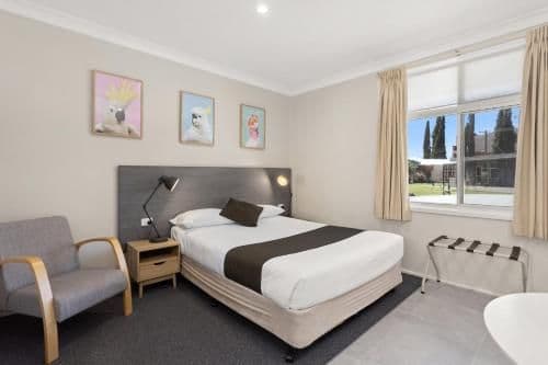 Large Double or Twin Room