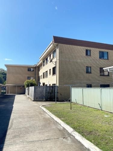 Sands Court on Boyd1