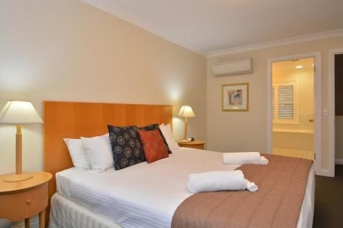Villa 2br Grange Resort Condo Located Within Cypress Lakes Resort (Nothing Is More Central)1
